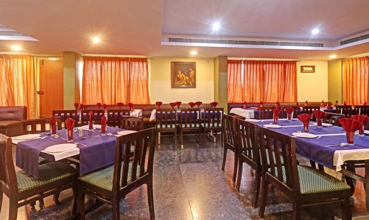 Treebo Trend Msr International - Hebbal Hotel Mysore Buitenkant foto