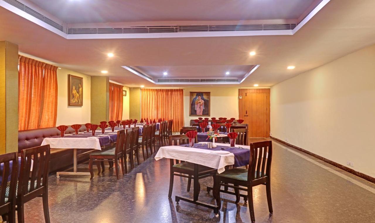 Treebo Trend Msr International - Hebbal Hotel Mysore Buitenkant foto