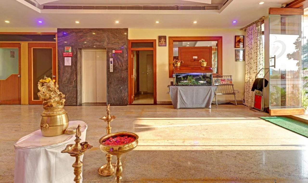Treebo Trend Msr International - Hebbal Hotel Mysore Buitenkant foto