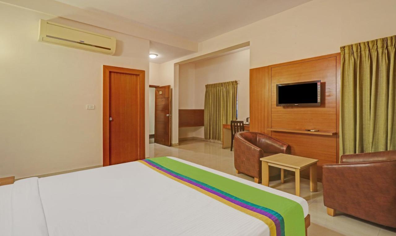 Treebo Trend Msr International - Hebbal Hotel Mysore Buitenkant foto